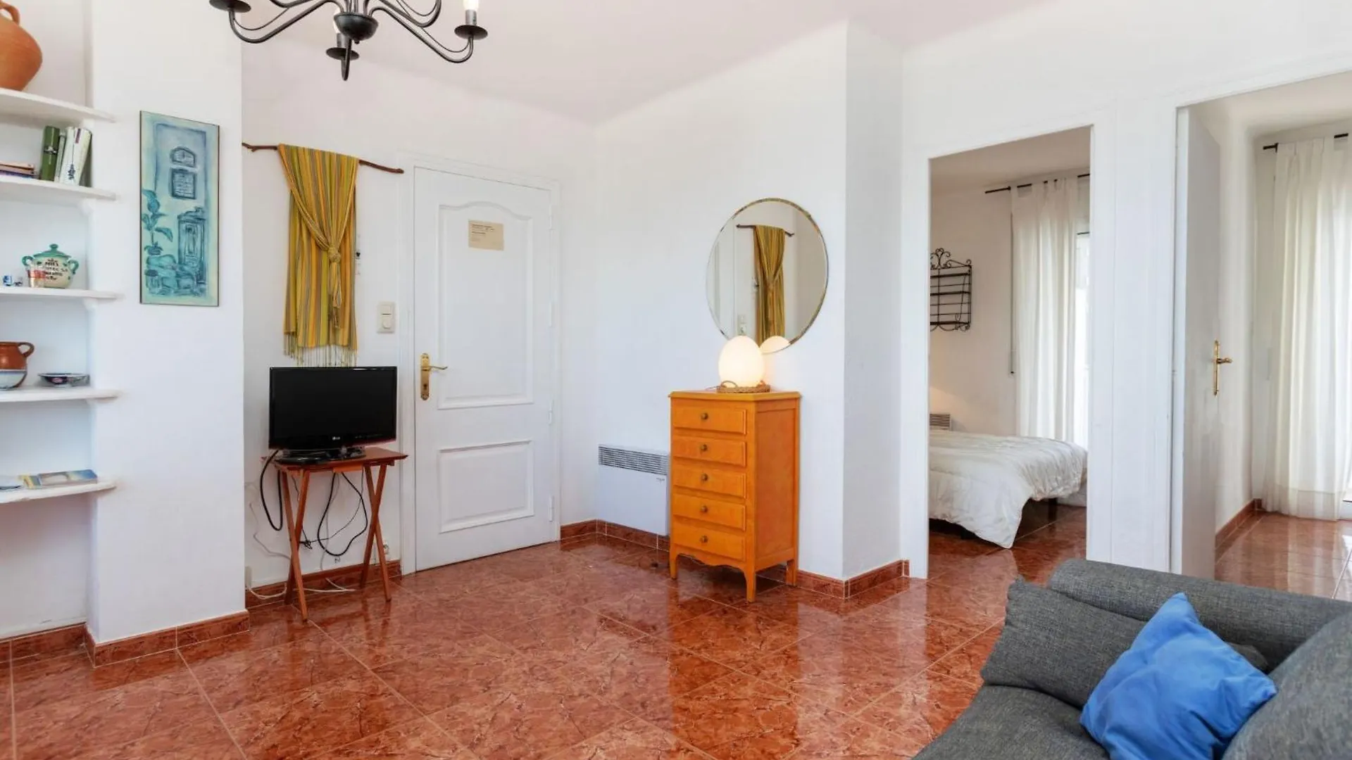 Apartment Graciosa Rojo By Interhome Llança